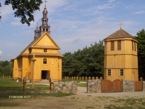 Skansen - kościół drewniany   